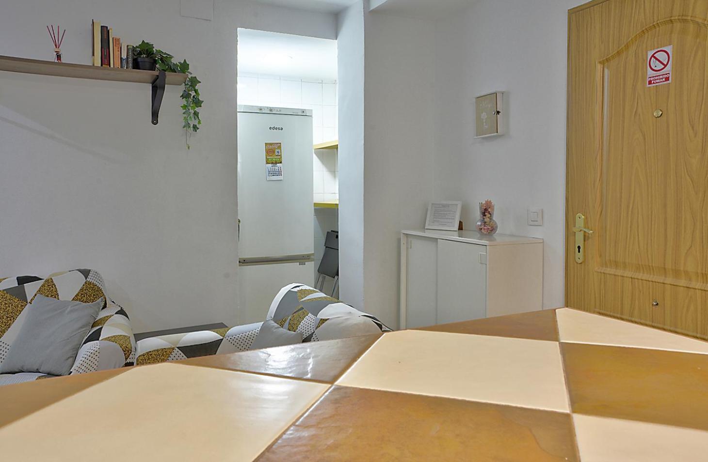 Apartamento Muralla เซบีญา ภายนอก รูปภาพ