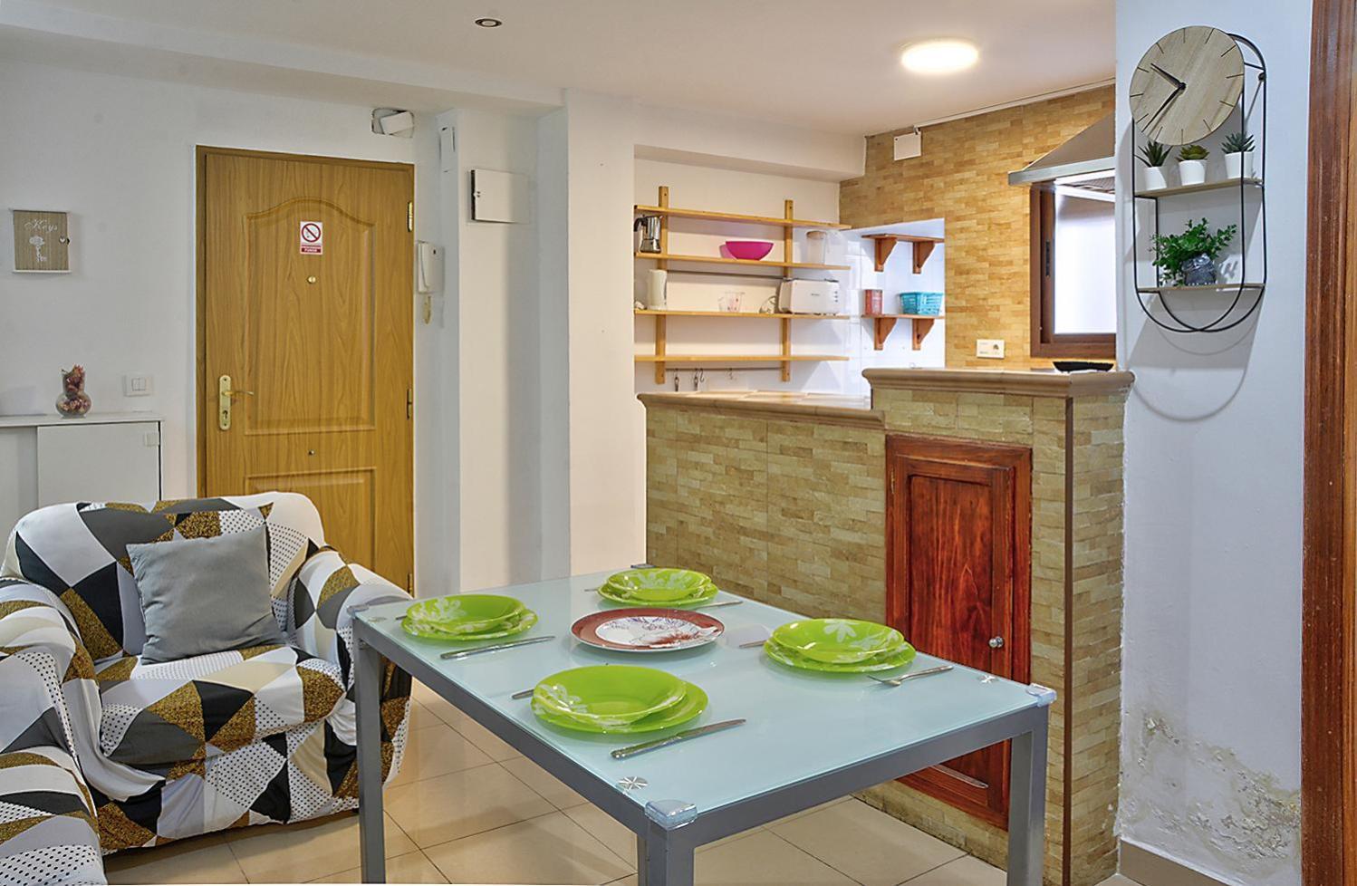 Apartamento Muralla เซบีญา ภายนอก รูปภาพ